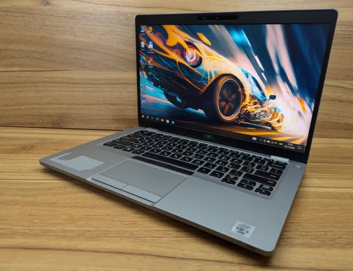 Ультрабук Dell Latitude 5410 / 14" (1920x1080) IPS / Intel Core i5-10310U (4 (8) ядра по 1.7 - 4.4 GHz) / 16 GB DDR4 / 512 GB SSD / Intel UHD Graphics / WebCam / Windows 10 б/в - зображення 5