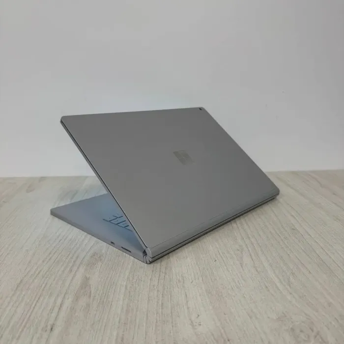 Ігровий ультрабук-трансформер Б-класу Microsoft Surface Book 2 / 15.0" (3240x2160) IPS Touch / Intel Core i7-8650U (4 (8) ядра по 1.9 - 4.2 GHz) / 16 GB DDR3 / 1000 GB SSD NVMe / nVidia GeForce GTX 1060, 6 GB GDDR5, 192-bit / WebCam б/в - изображение 6