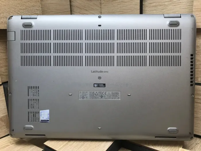 Ультрабук Б-клас Dell Latitude 5410 / 14" (1920x1080) IPS / Intel Core i5-10310U (4 (8) ядра по 1.7 - 4.4 GHz) / 8 GB DDR4 / 256 GB SSD / Intel UHD Graphics / WebCam / Windows 10 б/в - зображення 10