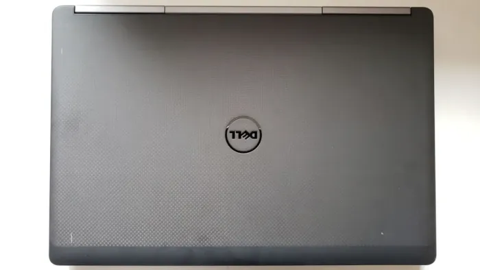 Мобільна робоча станція Dell Precision 7720 / 17.3" (1920x1080) IPS / Intel Core i7-6820HQ (4 (8) ядра по 2.7 - 3.6 GHz) / 16 GB DDR4 / 256 GB SSD M.2 + 500 GB HDD / AMD Radeon Pro WX 4130, 2 GB GDDR5, 128-bit / WebCam / Win 10 Pro б/в - зображення 4