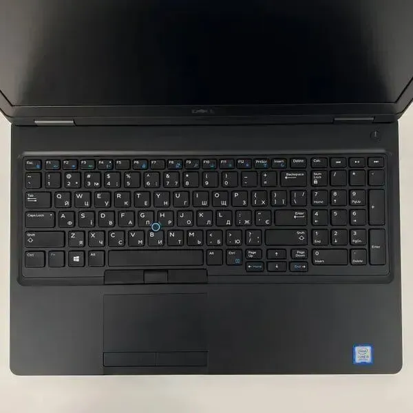 Мобільна робоча станція Dell Precision 3530 / 15.6" (1920x1080) IPS / Intel Core i5-8400H (4 ядра по 2.5 - 4.2 GHz) / 16 GB DDR4 / 512 GB SSD / nVidia Quadro P600, 4 GB GDDR5, 128-bit / WebCam / VGA б/в - зображення 3