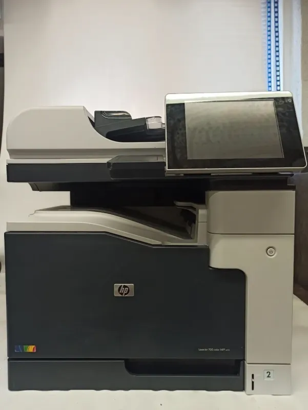 МФУ HP LaserJet Enterprise 700 color M775dn / Лазерний кольоровий друк / 600x600 dpi / A3 / 30 стор/хв / Ethernet, USB 2.0 / ePrint б/в - зображення 2