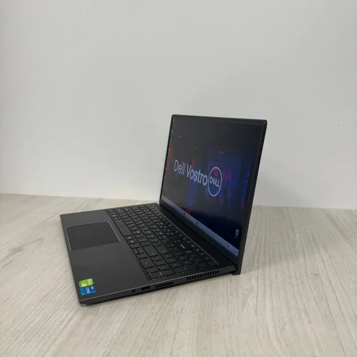 Ігровий ноутбук Dell Vostro 7510 / 15,6" (1920x1080) IPS / Intel Core i5-11400H (6 (12) ядер по 2,7 - 4,5 ГГц) / 16 ГБ DDR4 / 512 ГБ SSD / nVidia GeForce RTX 3050, 4 ГБ GDDR6, 128-біт / WebCam б/в - зображення 6