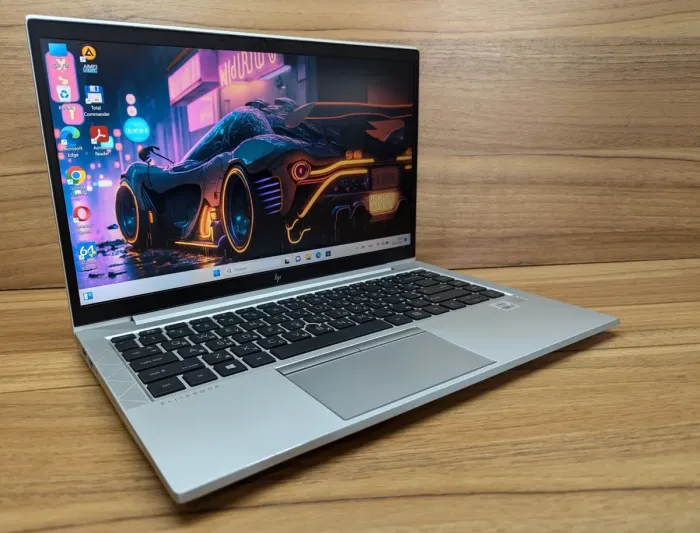 Ультрабук Б-клас HP EliteBook 840 G7 / 14" (1920x1080) IPS / Intel Core i7-10610U (4 (8) ядра по 1.8 - 4.9 GHz) / 8 GB DDR4 / 512 GB SSD / Intel UHD Graphics / WebCam / TouchID / Windows 10 б/в - зображення 4