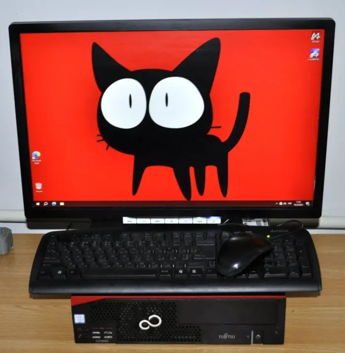 Комплект ПК: Fujitsu D757 E90 SFF / Intel Core i5-6500 (4 ядра по 3.2 - 3.6 GHz) / 16 GB DDR4 / 240 GB SSD + 320 GB HDD / Intel HD Graphics + Монітор Б-клас 22" (1680x1050) TN / VGA+ Windows 11 Pro б/в - зображення 6