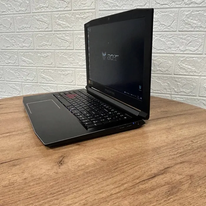 Ігровий ноутбук Б-клас Acer Predator Helios 300 G3-571 / 15.6" (1920x1080) IPS / Intel Core i7-7700HQ (4 (8) ядра по 2.8 - 3.8 GHz) / 16 GB DDR4 / 256 GB SSD / nVidia GeForce GTX 1060, 6 GB GDDR5, 192-bit / WebCam б/в - зображення 5