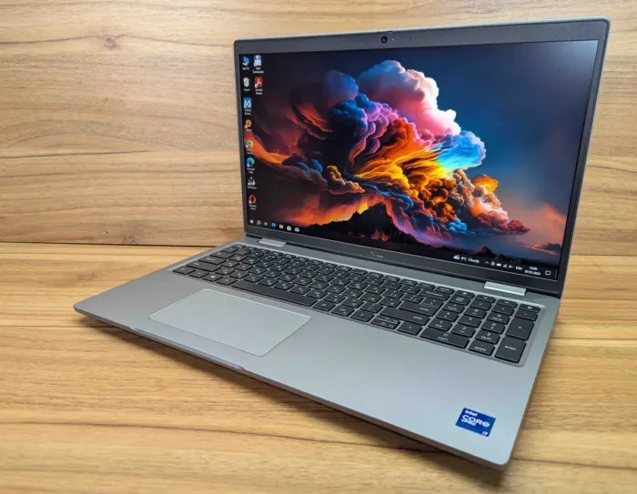 Ноутбук робоча станція Dell Precision 3560 / 15.6" (1920x1080) IPS / Intel Core i7-1185G7 (4 (8) ядра по 3.0 - 4.8 GHz) / 16 GB DDR4 / 512 GB SSD / nVidia T500, 2 GB GDDR6, 64-bit / WebCam / Windows 10 б/в - зображення 5
