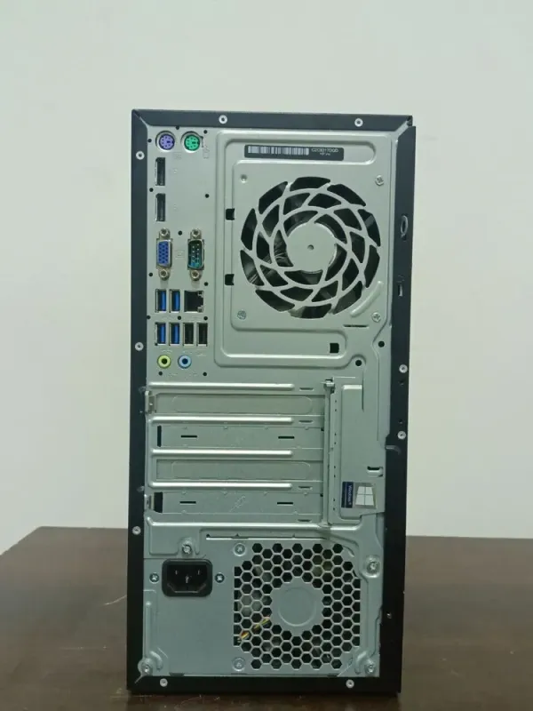 Комп'ютер HP EliteDesk 705 G3 Tower / AMD Pro A10-8770 (4 ядра по 3.5 - 3.8 GHz) / 8 GB DDR4 / NO HDD / AMD Radeon R7 Graphics / DVD-ROM / 240W б/в - зображення 9