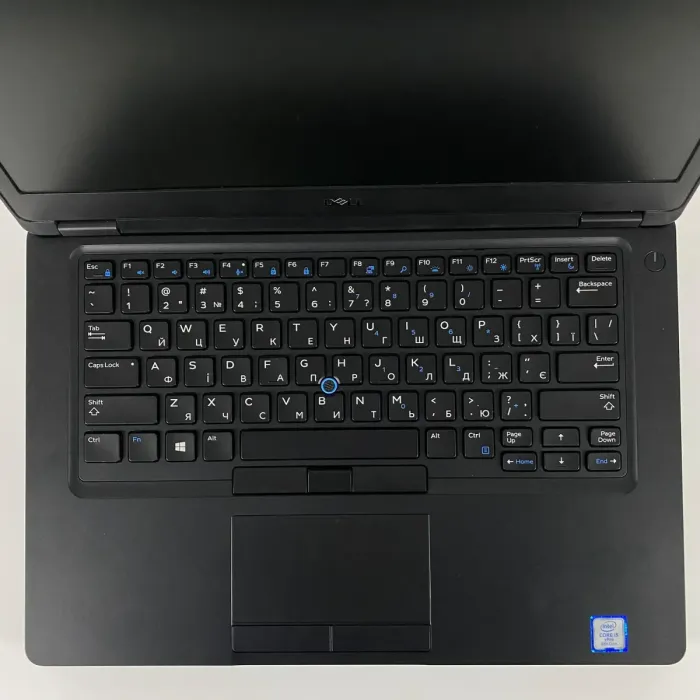 Ультрабук Dell Latitude 5490 / 14" (1366x768) TN / Intel Core i5-8350U (4 (8) ядра по 1.7 - 3.6 GHz) / 16 GB DDR4 / 240 GB SSD / Intel UHD Graphics 620 / WebCam / SIM б/в - зображення 3