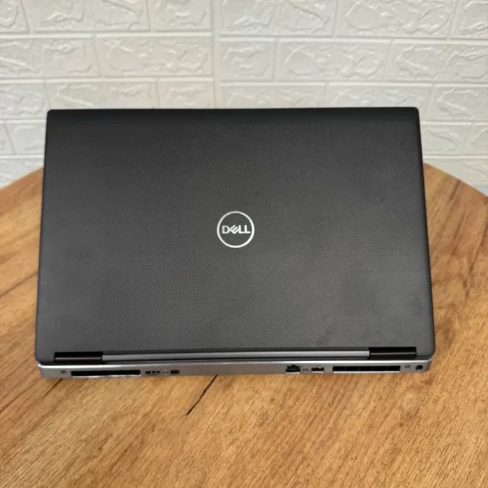 Мобільна робоча станція Dell Precision 7740 / 17.3" (1920x1080) IPS / Intel Core i7-9850H (6 (12) ядер по 2.6 - 4.6 GHz) / 32 GB DDR4 / 1000 GB SSD / nVidia Quadro RTX 3000, 6 GB GDDR6, 192-bit / WebCam б/в - зображення 3