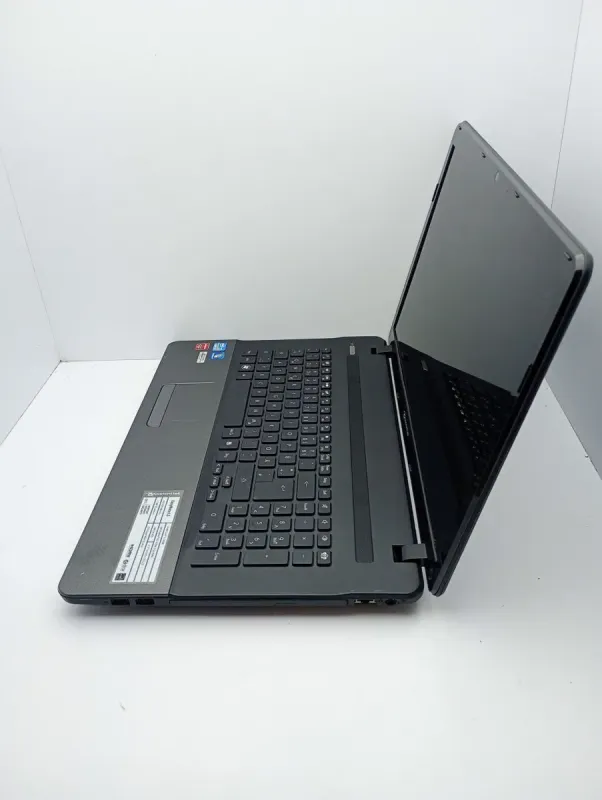 Ноутбук Acer LS173 / 17.3" (1600x900) TN / Intel Core i5-2450M (2 (4) ядра по 2.5 - 3.1 GHz) / 8 GB DDR3 / 500 GB HDD / AMD Radeon HD 7660G / WebCam б/в - зображення 6