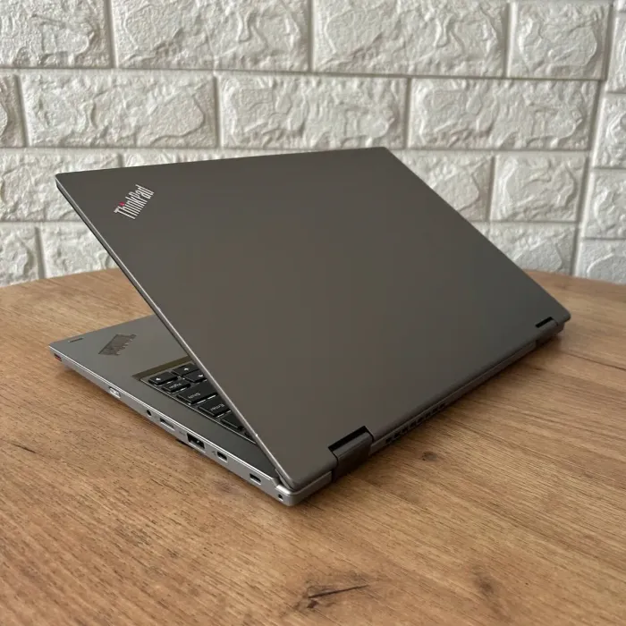 Ультрабук Lenovo ThinkPad L390 Yoga / 13.3" (1920x1080) IPS Touch / Intel Core i5-8265U (4 (8) ядра по 1.6 - 3.9 GHz) / 8 GB DDR4 / 256 GB SSD / Intel UHD Graphics / WebCam б/в - зображення 6
