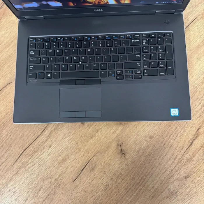 Мобільна робоча станція Б-клас Dell Precision 7740 / 17.3" (1920x1080) IPS / Intel Core i9-9980HK (8 (16) ядер по 2.4 - 5.0 GHz) / 16 GB DDR4 / 512 GB SSD NVMe / AMD Radeon Pro WX 3200, 4 GB GDDR5, 128-bit / WebCam б/в - зображення 7