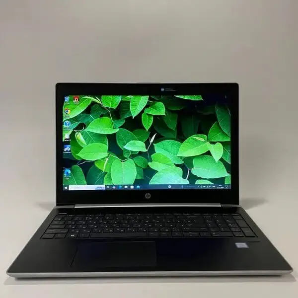 Ноутбук Б-клас HP ProBook 450 G5 / 15.6" (1366x768) TN / Intel Core i5-8250U (4 (8) ядра по 1.6 - 3.4 GHz) / 16 GB DDR4 / 512 GB SSD / Intel UHD Graphics 620 / WebCam / TouchID б/в - зображення 2