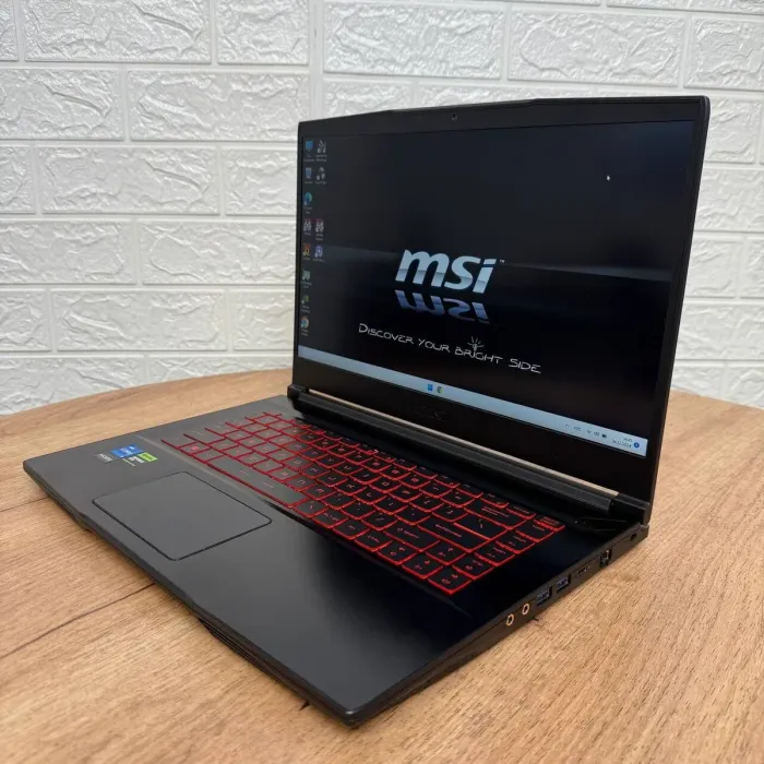 Ігровий ноутбук Б-клас MSI GF63 Thin GF63 12UCX / 15.6" (1920x1080) IPS / Intel Core i5-12450H (8 (12) ядер по 3.3 - 4.4 GHz) / 8 GB DDR4 / 512 GB SSD / nVidia GeForce RTX 2050, 4 GB GDDR6, 64-bit б/в - зображення 5