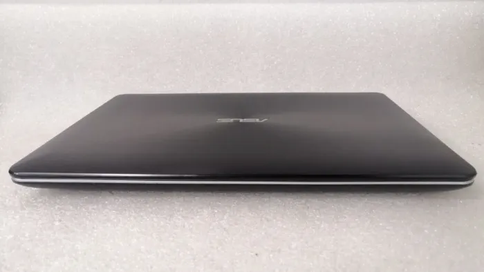 Ноутбук Asus F302U / 13.3" IPS / Intel Core i5-6200U (2(4) ядра по 2.3-2.8 GHz) / 8GB DDR3 / 128GB SSD / WebCam / NO ODD б/в - зображення 6