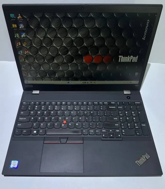 Ультрабук Lenovo ThinkPad T590 / 15.6" (1920x1080) IPS / Intel Core i7-8665U (4 (8) ядра по 1.9 - 4.8 GHz) / 16 GB DDR4 / 256 GB SSD / nVidia GeForce MX250, 2 GB GDDR5, 64-bit / WebCam / Win 11 б/в - зображення 2