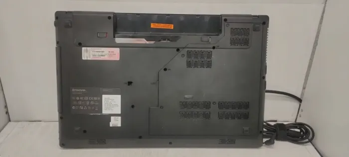 Ноутбук Lenovo G780 / 17.3" TN / Core i5-3230M (2(4) ядра по 2.6-3.2GHz) / 4GB DDR3 / 120GB SSD / HD Graphics 4000 / WebCam б/в - зображення 7