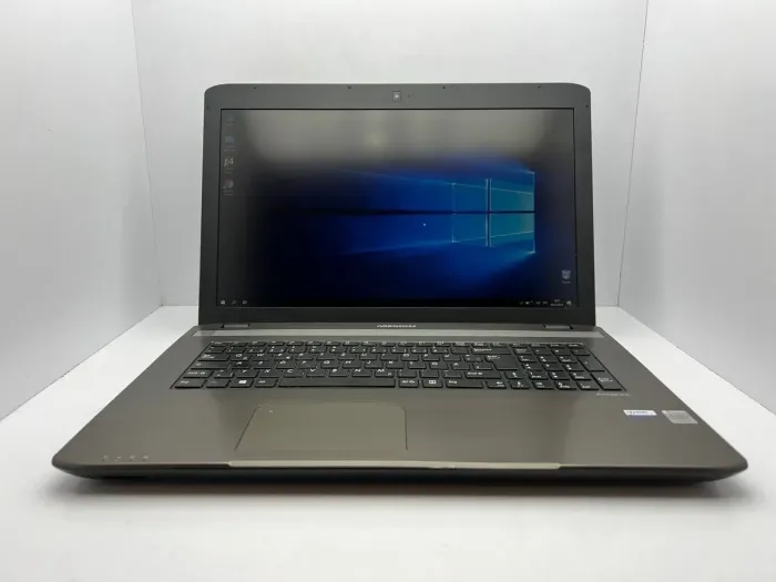 Ноутбук Medion Akoya E7225 / 17.3" (1600x900) TN / Intel Celeron N2940 (4 ядра по 1.83 - 2.25 GHz) / 4 GB DDR3 / 128 GB SSD / Intel HD Graphics / WebCam б/в - зображення 2