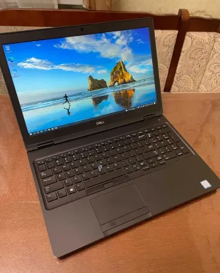 Робоча станція Dell Precision 3530 / 15.6" (1920x1080) IPS / Intel Core i7-8850H (6 (12) ядра по 2.6 - 4.3 GHz) / 16 GB DDR4 / 256 GB SSD / nVidia Quadro P600, 4 GB GDDR5, 128-bit / WebCam б/в - зображення 2