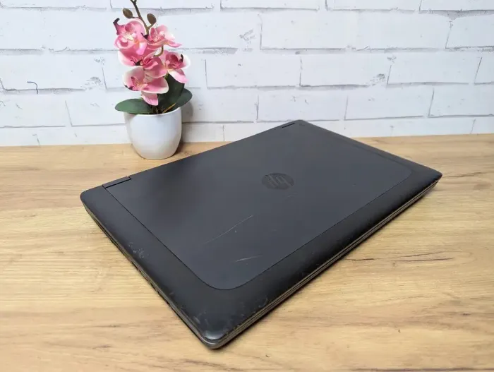 Робоча станція Б-клас HP ZBook 17 G2 / 17.3" (1920x1080) TN / Intel Core i7-4940MX (4 (8) ядра по 3.1 - 4.0 GHz) / 32 GB DDR3 / 256 GB SSD + 500 GB HDD / nVidia Quadro K4100M, 4 GB GDDR5, 256-bit / WebCam б/в - зображення 9