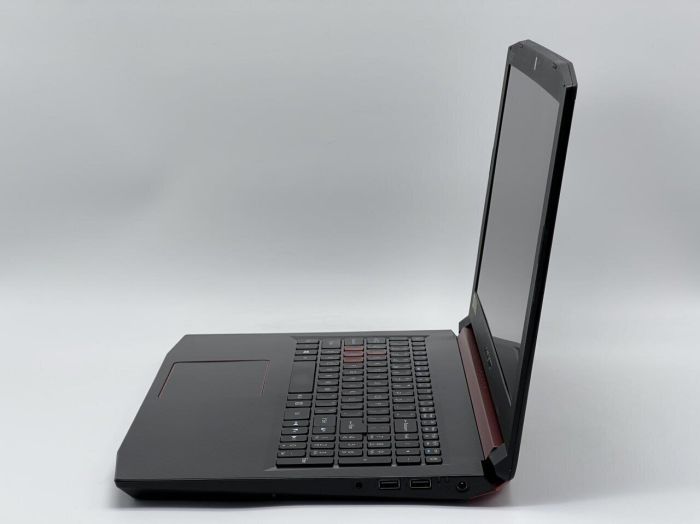 Ігровий ноутбук Aсer Predator Helios 300 ph315-51-71FS / 15,6" (1920x1080) IPS / Intel Core i7-8750H (6 (12) ядер по 2,2 - 4,1 ГГц) / 16 ГБ DDR4 / 480 ГБ SSD / nVidia GeForce GTX 1060, 6 ГБ GDDR5, 192-біт / Веб-камера б/в - зображення 4