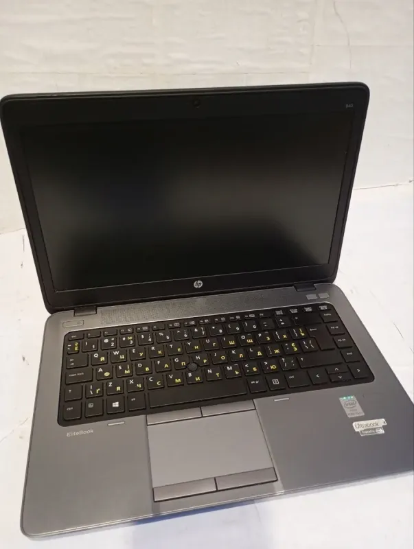 Ноутбук Б-клас HP EliteBook 840 G1 / 14" (1600x900) TN / Intel Core i5-4300U (2 (4) ядра по 1.9 - 2.9 GHz) / 8 GB DDR3 / 180 GB SSD / Intel HD Graphics 4400 / WebCam / Win 10 Pro б/в - зображення 3