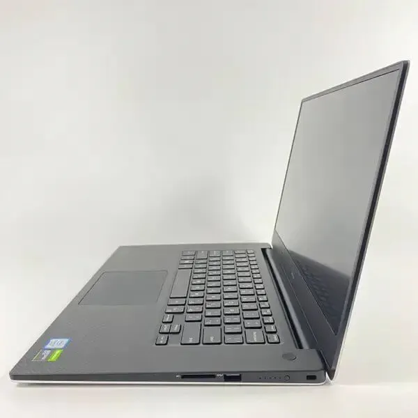 Ігровий ноутбук Б-клас Dell XPS 15 9550 / 15.6" (1920x1080) IPS / Intel Core i7-6700HQ (4 (8) ядра по 2.6 - 3.5 GHz) / 16 GB DDR4 / 512 GB SSD / nVidia GeForce GTX 960M, 2 GB GDDR5, 128-bit / HDMI б/в - зображення 5
