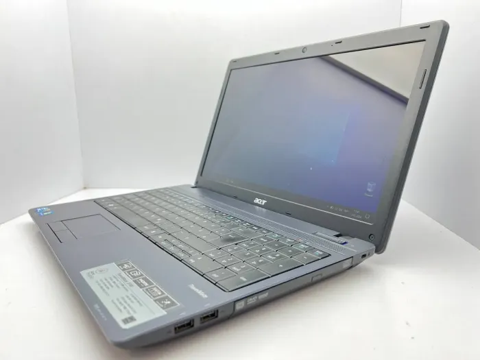 Ноутбук Acer TravelMate 5740 / 15.6" (1366x768) TN / Intel Core i3-370M (2 (4) ядра по 2.4 GHz) / 4 GB DDR3 / 120 GB SSD / Intel HD Graphics / WebCam б/в - зображення 4