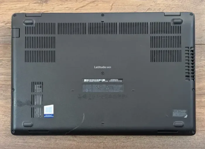 Ноутбук Dell Latitude 5401 / 14" (1366x768) TN / Intel Core i5-9300H (4 (8) ядра по 2.4 - 4.1 GHz) / 8 GB DDR4 / 256 GB SSD / Intel UHD Graphics 630 / WebCam б/в - зображення 7