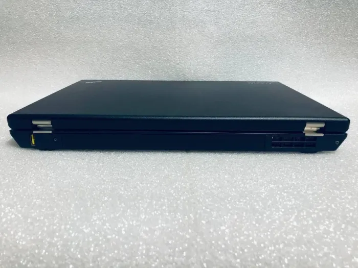 Ноутбук Lenovo ThinkPad / 14" TN / Core i3-2330M (2(4) ядра по 2.2GHz) / 4GB DDR3 / 500GB HDD / HD Graphics 3000 / WebCam / DVD-ROM б/в - зображення 8