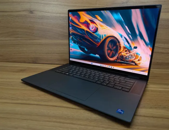 Ультрабук-трансформер Dell Inspiron 16 7620 / 16" (3840x2400) IPS Touch / Intel Core i7-1260P (12 (16) ядер по 3.4 - 4.7 GHz) / 16 GB DDR4 / 512 GB SSD / nVidia GeForce MX550, 2 GB GDDR6, 64-bit / WebCam / TouchID / Windows 11 б/в - зображення 5