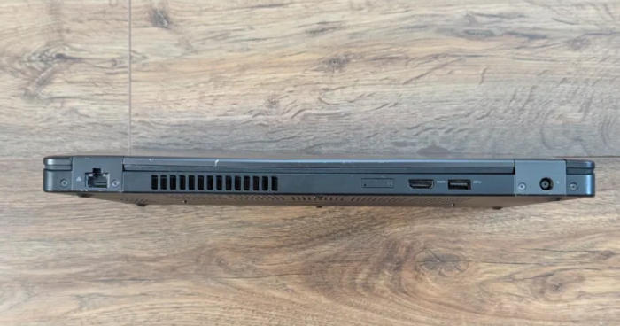 Ноутбук Dell Latitude 5480 / 14" (1366x768) TN / Intel Core i5-6300U (2 (4) ядра по 2.4 - 3.0 GHz) / 8 GB DDR4 / 128 GB SSD / Intel HD Graphics 520 / WebCam б/в - зображення 6