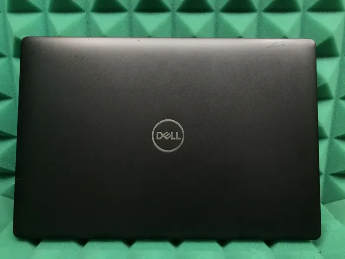 Ультрабук Б-клас Dell Latitude 5400 / 14" (1920x1080) IPS / Intel Core i5-8265U (4 (8) ядра по 1.6 - 3.9 GHz) / 8 GB DDR4 / 256 GB SSD / Intel UHD Graphics 620 / WebCam / USB 3.1 / HDMI / Windows 10 б/в - зображення 8