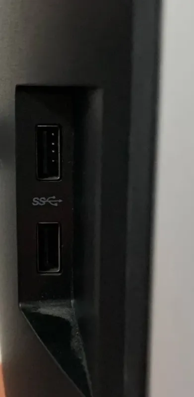 Монітор HP EliteDisplay E243i / 24" (1920x1200) IPS / HDMI, DisplayPort, VGA, USB 3.0 / VESA 100x100 Широкоформатний б/в - зображення 4