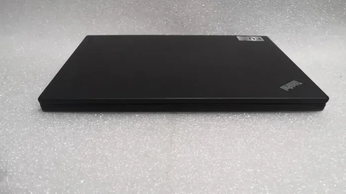 Нетбук Lenovo ThinkPad / 12.5" TN / Core i3-6006U (2(4) ядра по 2 GHz) / 8GB DDR4 / 128GB SSD / HD Graphics 520 / WebCam б/в - зображення 7