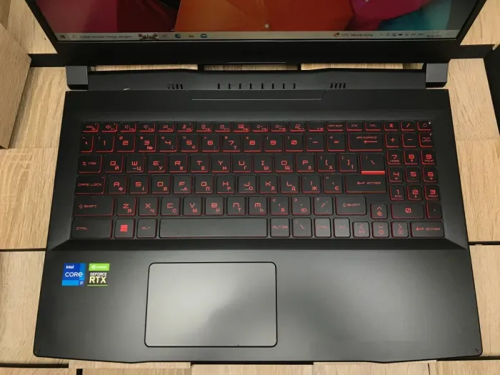 Ігровий ноутбук Б-клас MSI Katana GF66 11UD / 15.6" (1920x1080) IPS / Intel Core i7-11800H (8 (16) ядер по 2.3 - 4.6 GHz) / 16 GB DDR4 / 256 GB SSD M.2 / nVidia GeForce RTX 3050 Ti, 4 GB GDDR6, 128-bit / WebCam б/в - зображення 4