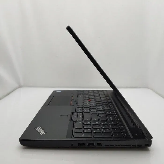 Робоча станція Lenovo ThinkPad P50 / 15.6" IPS / Core i7-6700HQ (4(8) ядра по 2.6-3.5GHz) / 16GB DDR4 / 240GB SSD / Quadro M1000M, 2GB / WebCam /Win 10 Pro б/в - зображення 5