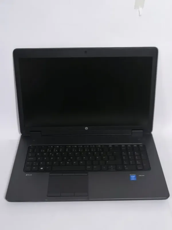 Робоча станція HP ZBook 17 G2 / 17.3" TN / Core i7-4810MQ (4(8) ядра по 2.8-3.8 GHz) / 16GB DDR3 / 256GB SSD / Quadro K4100M, 4GB GDDR5, 256-bit / WebCam / DVD-ROM б/в - зображення 2