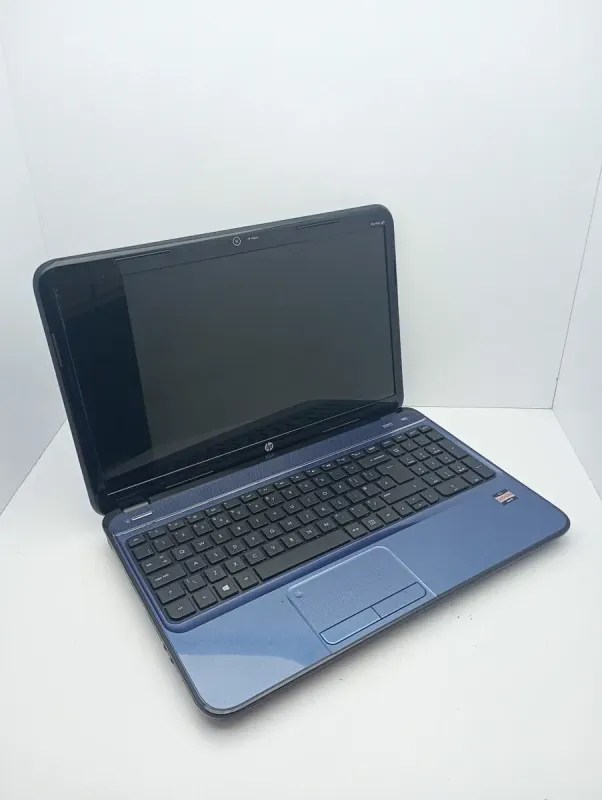 Ноутбук HP G6-2000 blue / 15.6" (1366x768) TN / AMD E2-1800 (2 ядра по 1.7 GHz) / 6 GB DDR3 / 320 GB HDD / AMD Radeon HD 7340 Graphics / WebCam б/в - зображення 3