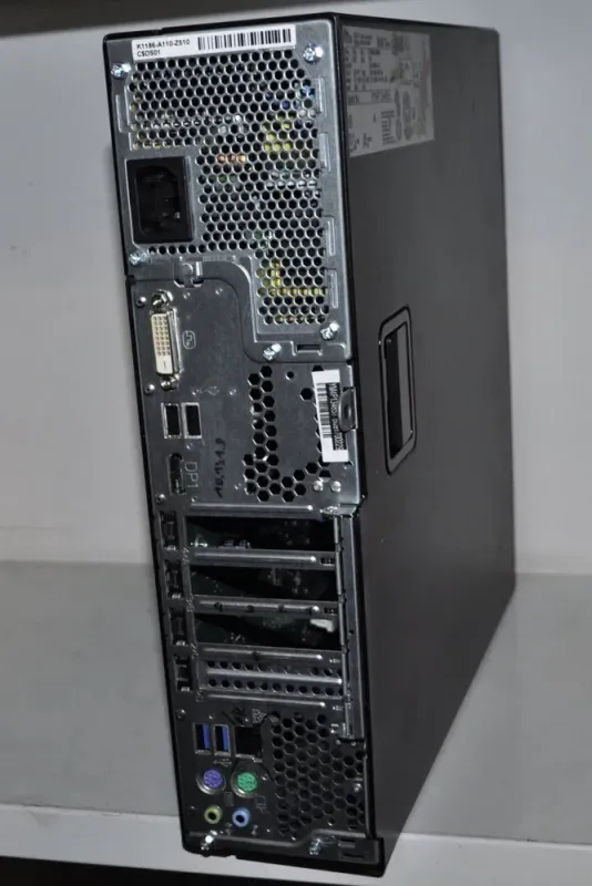 Комп'ютер Б-клас Fujitsu Esprimo D556 E85+ SFF / Intel Core i5-6400 (4 ядра по 2.7 - 3.3 GHz) / 16 GB DDR4 / 120 GB SSD NEW + 320 GB HDD NEW / Intel HD Graphics 530 / 28 б/в - зображення 8