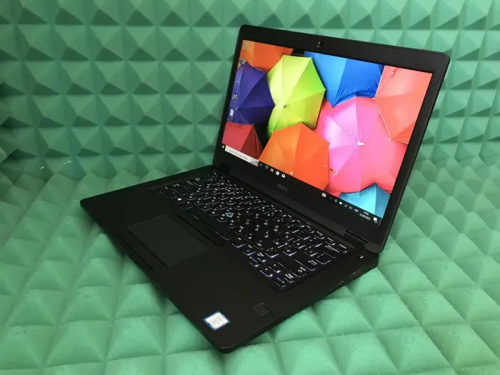 Ноутбук Dell Latitude 5480 / 14" (1920x1080) IPS Touch / Intel Core i5-7200U (2 (4) ядра по 2.5 - 3.1 GHz) / 8 GB DDR4 / 256 GB SSD M.2 / Intel HD Graphics 620 / WebCam / Fingerprint / USB 3.1 / HDMI / Windows 10 б/в - зображення 2