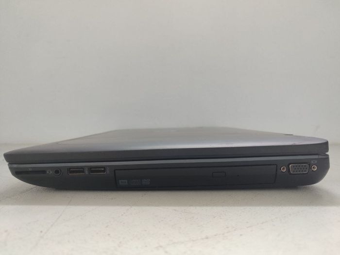 Мобільна робоча станція HP ZBook 17 G1 / 17.3" (1920x1080) TN / Intel Core i7-4900MQ (4 (8) ядра по 2.8 - 3.8 GHz) / 32 GB DDR3 / 256 GB SSD / nVidia Quadro K610M, 1 GB GDDR5, 64-bit / WebCam / DVD-ROM б/в - зображення 4