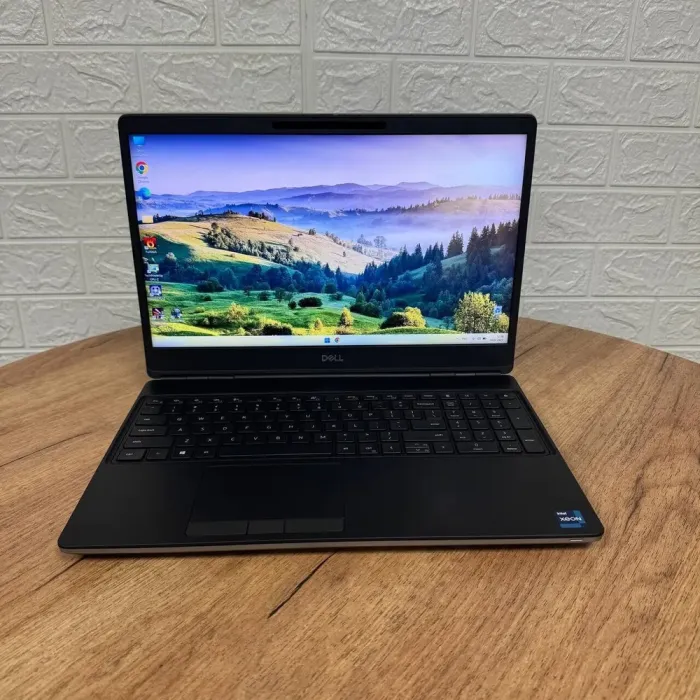 Мобільна робоча станція Dell Precision 7560 / 15.6" (3840x2160) IPS / Intel Xeon W-11855M (6 (12) ядер по 2.6 - 4.9 GHz) / 32 GB DDR4 / 1000 GB SSD / nVidia RTX A4000, 8 GB GDDR6, 256-bit / WebCam б/в - зображення 2