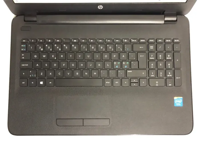 Ноутбук HP 15-ac112no / 15.6" (1366x768) TN / Intel Celeron N3050 (2 ядра по 1.6 - 2.16 GHz) / 8 GB DDR3 / 128 GB SSD / Intel HD Graphics / WebCam / DVD-ROM / Win 10 Home б/в - зображення 8