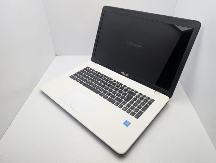 Ноутбук Asus F751N / 17.3" (1600x900) TN / Intel Pentium N4200 (2 (4) ядра по 1.1 - 2.5 GHz) / 8 GB DDR3 / 120 GB SSD / Intel HD Graphics 505 / WebCam / DVD-ROM б/в - зображення 7