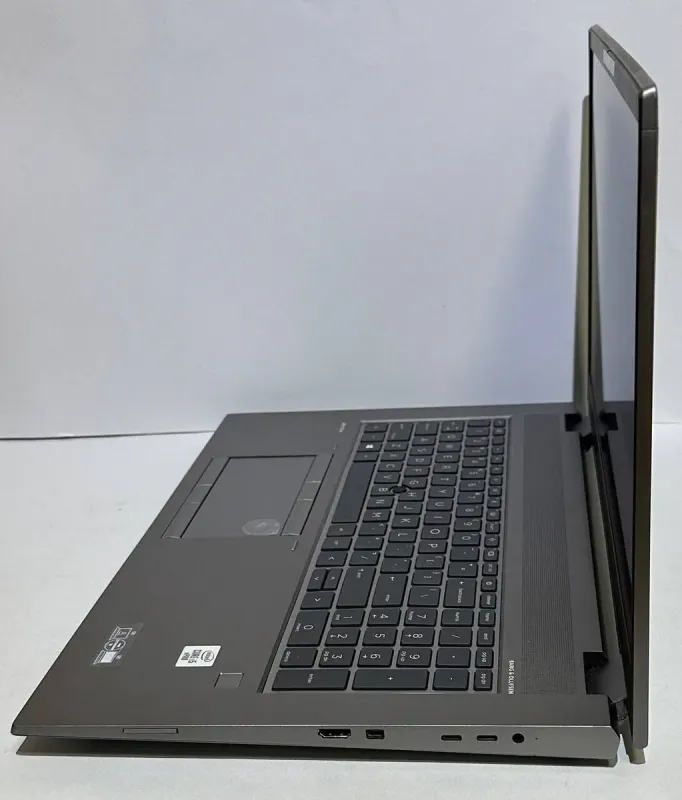 Мобільна робоча станція HP ZBook 17 G7 / 17,3" (1920x1080) IPS / Intel Core i5-10400H (4 (8) ядра по 2,6 - 4,6 ГГц) / 32 ГБ DDR4 / 256 ГБ SSD + 256 ГБ SSD / nVidia Quadro T1000, 4 ГБ GDDR5, 128-біт / WebCam б/в - зображення 4