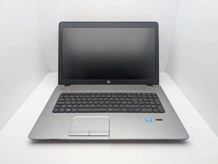 Ноутбук HP Probook 470 G1 / 17.3" (1600x900) TN / Intel Core i5-4200M (2 (4) ядра по 2.5 - 3.1 GHz) / 8 GB DDR3 / 128 GB SSD / AMD Radeon HD 8700M, 1 GB DDR3, 128-bit / WebCam б/в - зображення 2