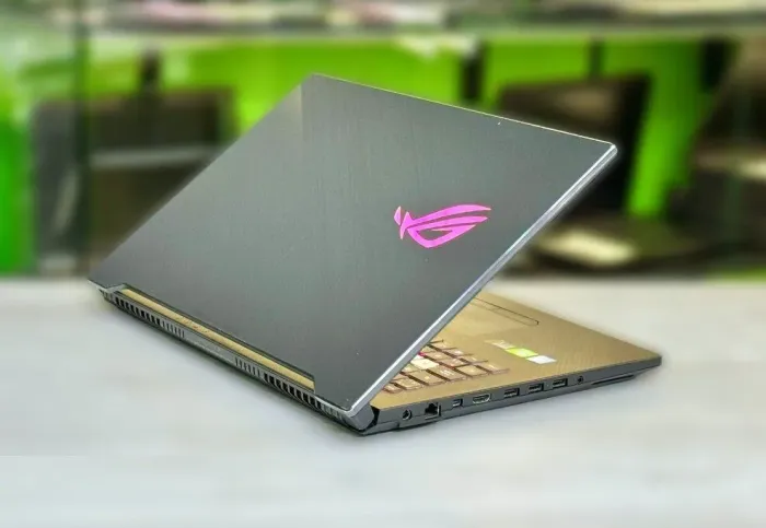 Ігровий ноутбук Б-клас Asus ROG StrixGL704G / 17.3" (1920x1080) IPS / Intel Core i7-8750H (6 (12) ядер по 2.2 - 4.1 GHz) / 32 GB DDR4 / 512 GB SSD M.2 / nVidia GeForce RTX 2060, 6 GB GDDR6, 192-bit / WebCam / Win 10 Home б/в - зображення 5