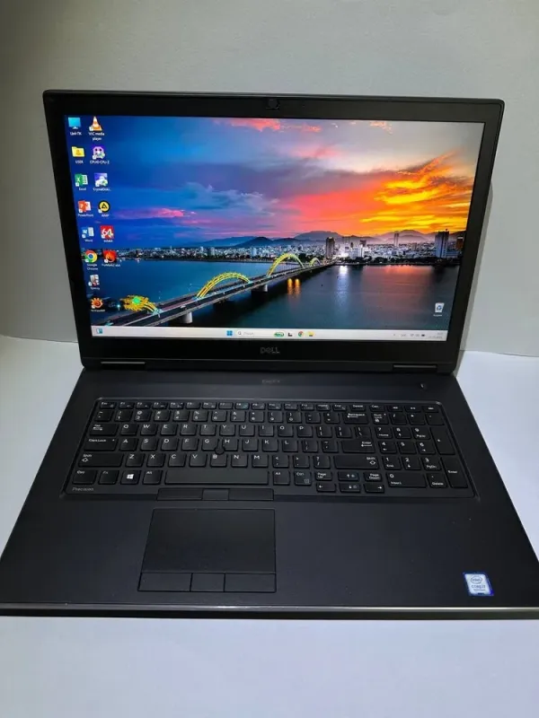 Мобільна робоча станція Dell Precision 7730 / 17.3" (1920x1080) IPS / Intel Core i7-8750H (6 (12) ядер по 2.2 - 4.1 GHz) / 64 GB DDR4 / 256 GB SSD + 256 GB SSD / AMD Radeon Pro WX 7100, 8 GB GDDR5, 256-bit / WebCam / HDMI б/в - зображення 2
